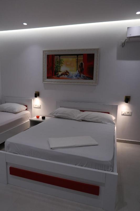 Maizon Rooms - image 4