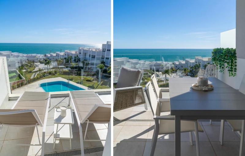 Modern 2 Bedroom Apartment with Panoramic Sea Views - image 11