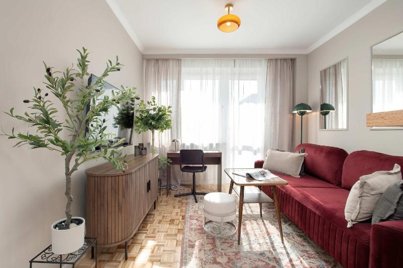 Elegant Green Apartment Jabłońskiego in Rzeszów with Air Conditioning by Noclegi Renters - image 13