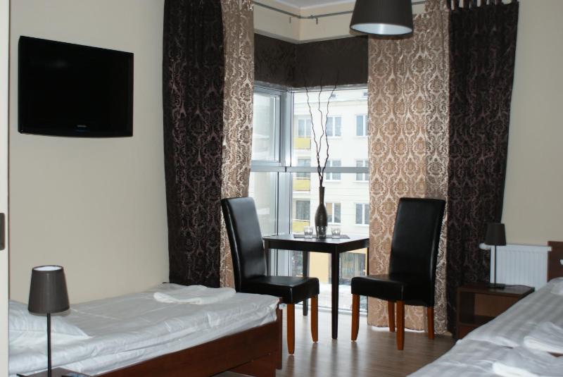Comfort Triple Room image 3