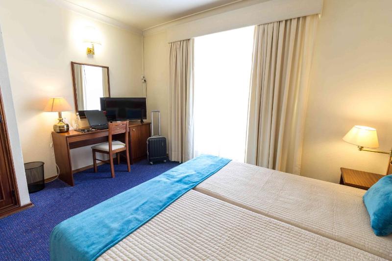Single Room image 4