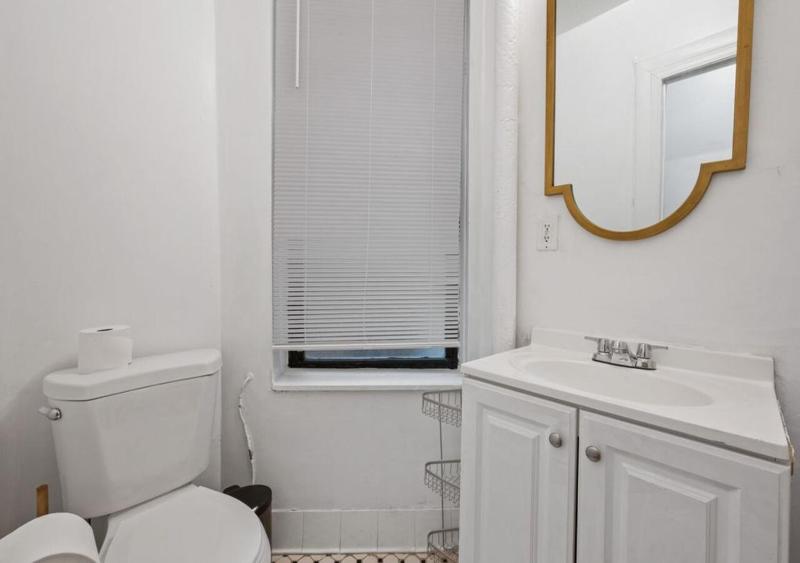 Upper West Side Furnished 1 Bedroom Apartment June to Aug 90 days stay required - image 6