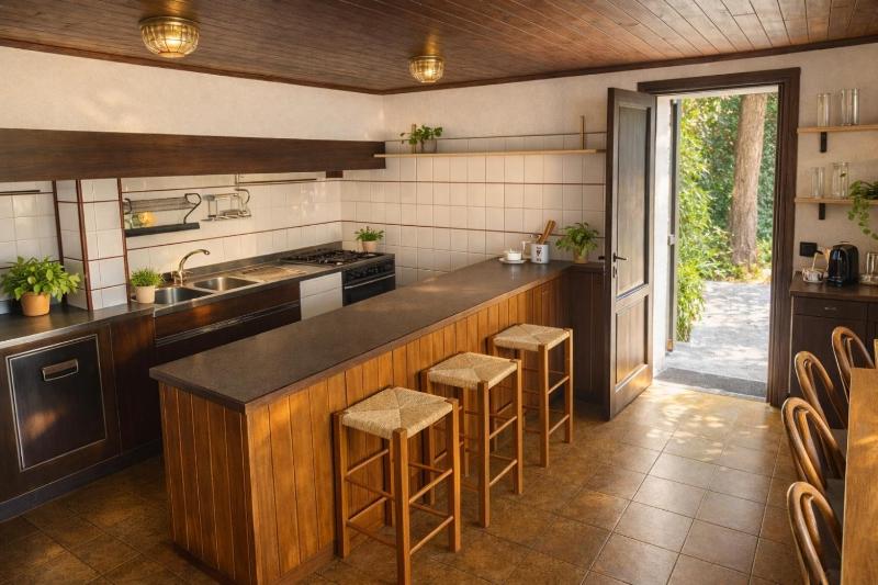 Villa sunshine with shared pool - image 33