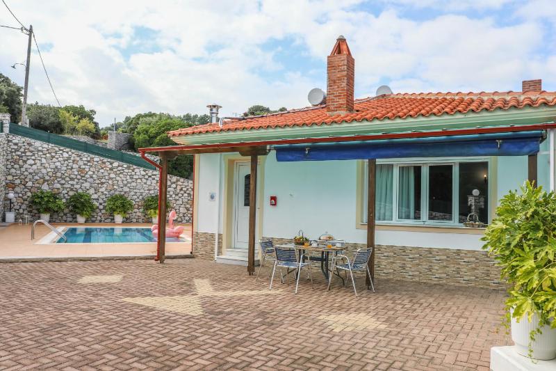 VILLA MITZELOS - image 28