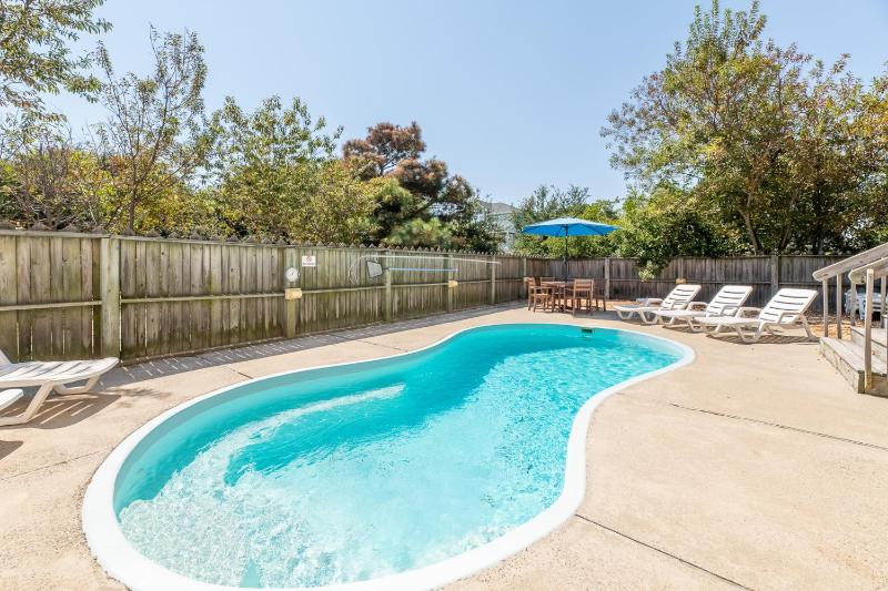 Sandi Hill - Corolla Whalehead 295 Yds to Beach Ocean View Pool Hot Tub Pets OK - image 45