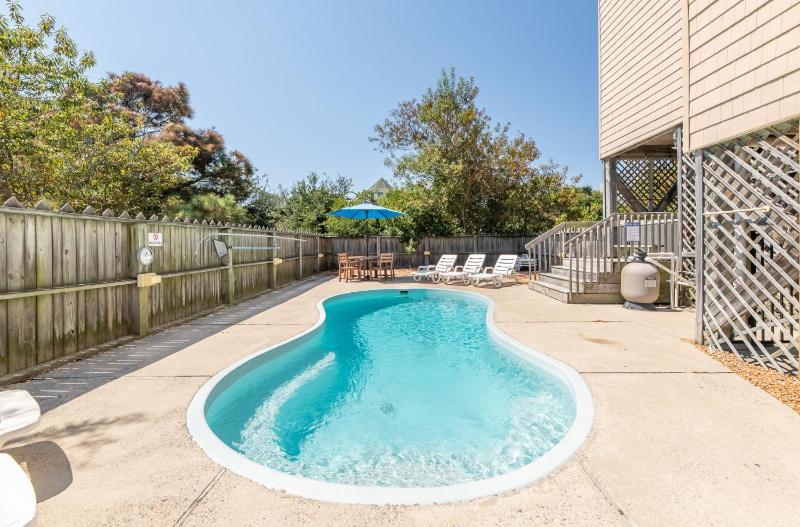 Sandi Hill - Corolla Whalehead 295 Yds to Beach Ocean View Pool Hot Tub Pets OK - image 17
