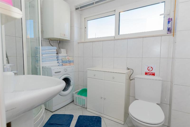 Apartment Mia - image 14