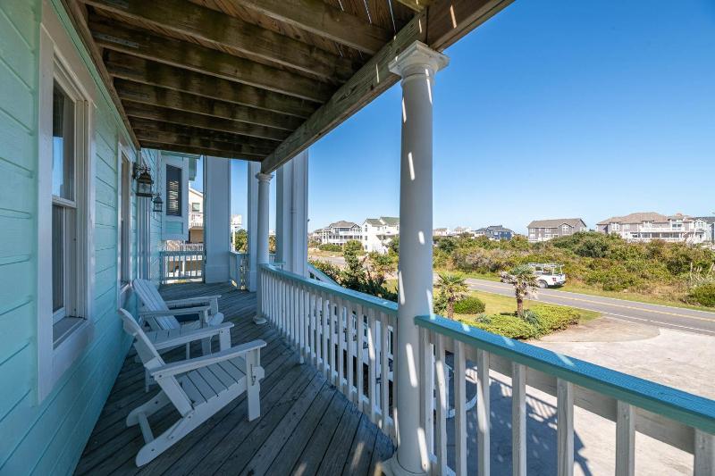 Summer Dream - Corolla Whalehead 300 Yds to Beach Ocean View Foosball Pool Hot Tub Pets OK - image 29
