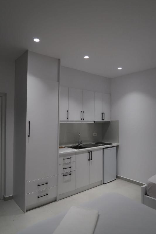 Maizon Rooms - image 14