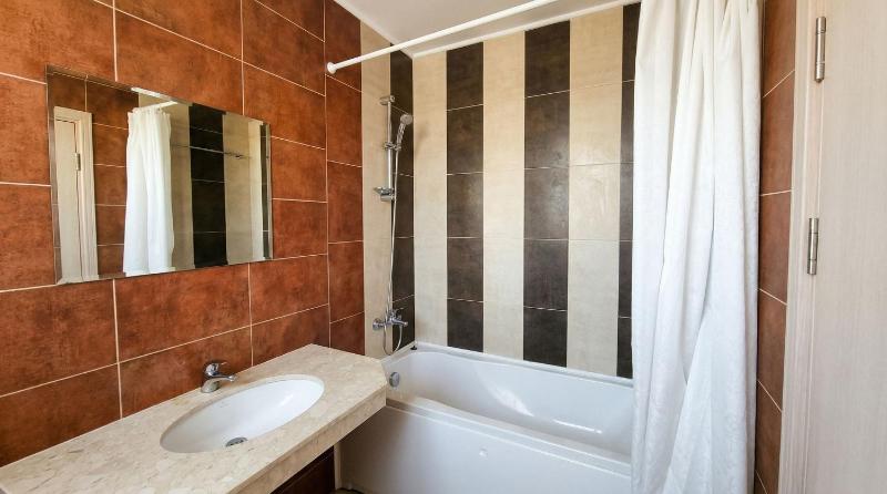 Mountain Paradise 4 - 1 Bedroom - Gondola 100m away - Washer - image 16
