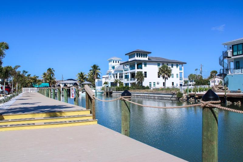 The Bay Inn at the Lani Kai - image 21