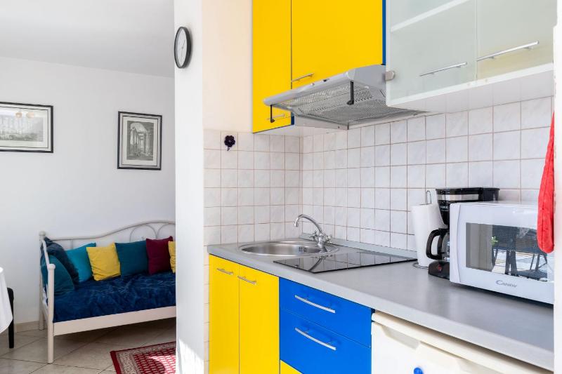 Apartment Mia - image 12
