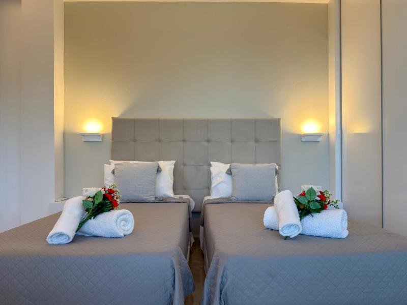 Apartment Zeus with private pool and sea view - image 41