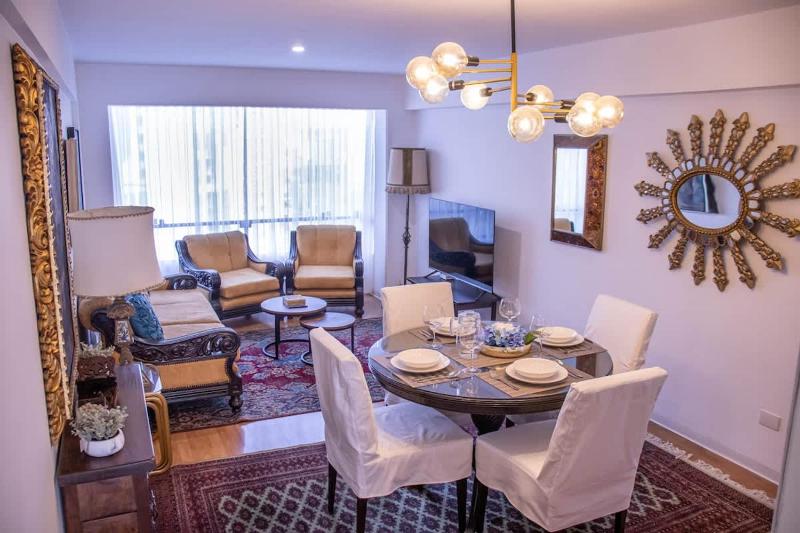 3BR Classic Apartment in San Isidro - image 1