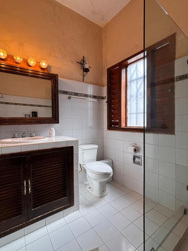 Centric 2 beds loft with pool 5 mins from ADO - image 7