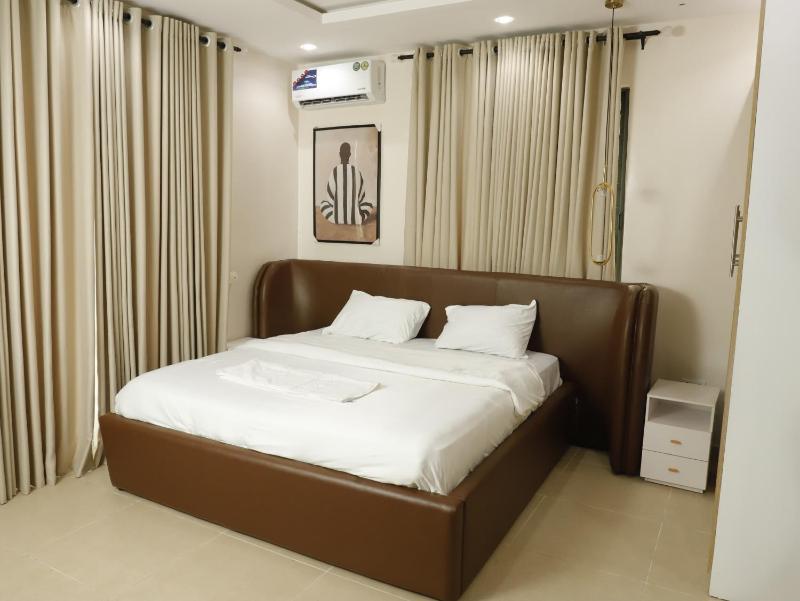 MVP Luxury Apartment GRA MARYLAND IKEJA Brand new 3 bedroom apartment - image 13