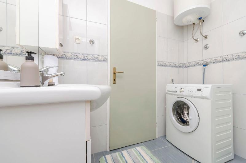 Apartment Ante - image 11