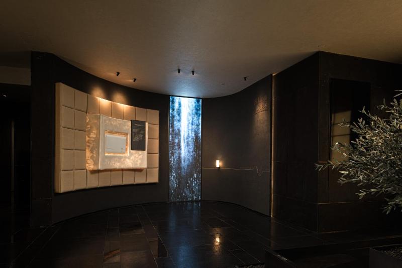 Atour S Hotel Wuhan Panoramic river views from Zhongshan Avenue Jianghan Road Pedestrian Street - image 10