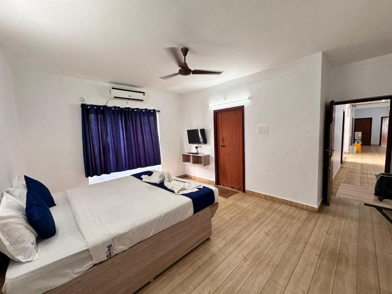 Starlight Hotels SS Grand Swimming Pool - image 10