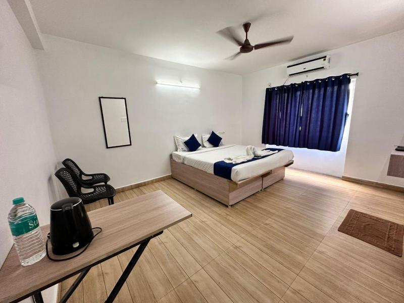 Starlight Hotels SS Grand Swimming Pool - image 6