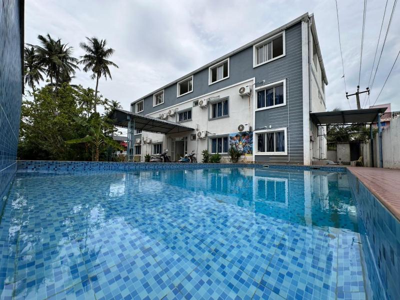 Starlight Hotels SS Grand Swimming Pool - image 23