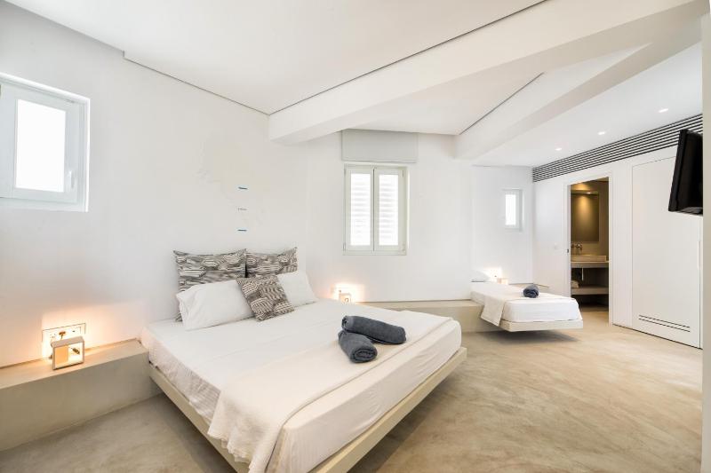 Junior Suite with Sea View image 2
