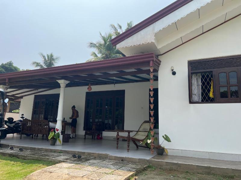 Island leisure - image 1