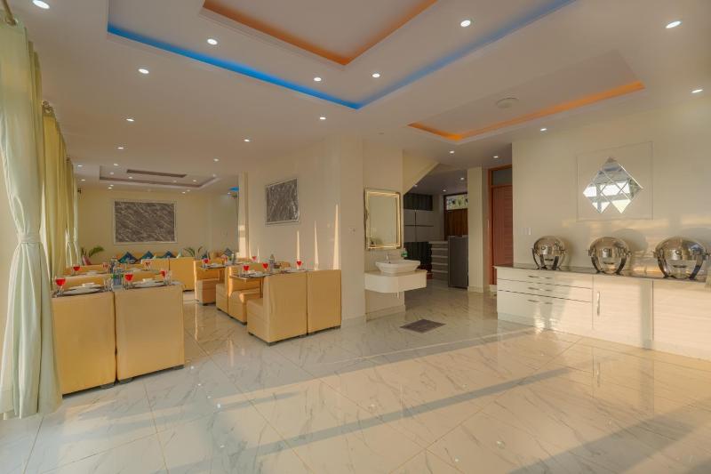 Alaya Stays The Ridgeview Pet-friendly Retreat - image 2
