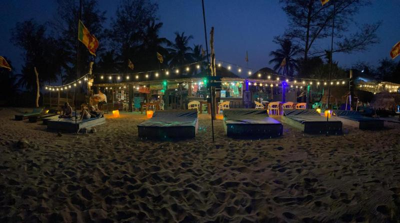 Beach Lovers Tiny House - image 17