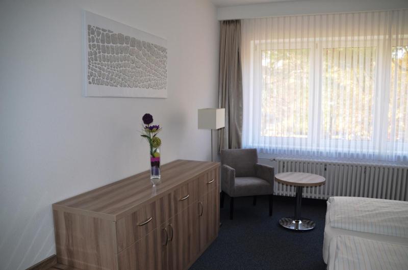 One-Bedroom Apartment image 3
