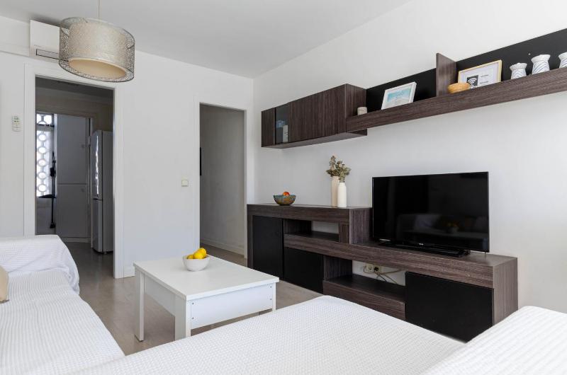 YourHouse Llimonera - image 23