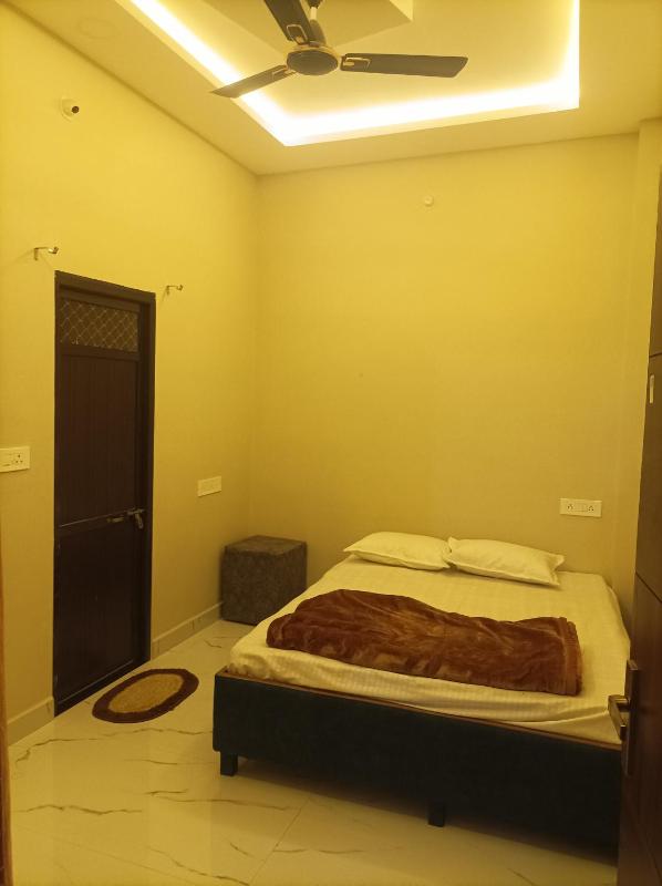 आदिनाथ गेस्ट हाउस - image 6