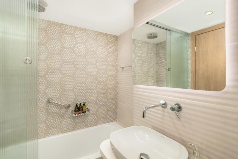 BelSodi - 3bedroom sea views and heated pool - image 4