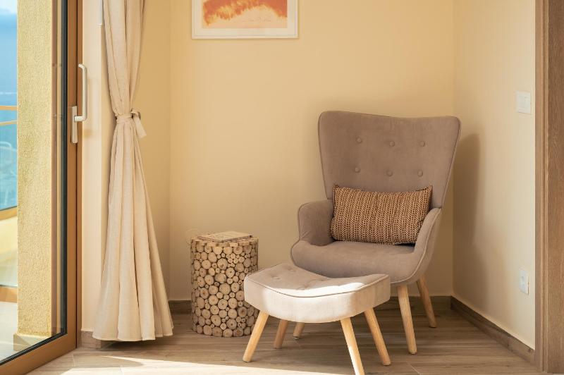 BelSodi - 3bedroom sea views and heated pool - image 26