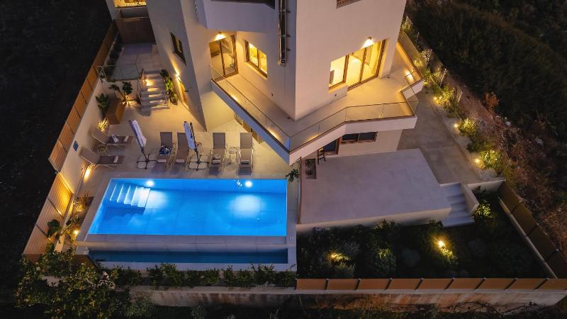 BelSodi - 3bedroom sea views and heated pool - image 36