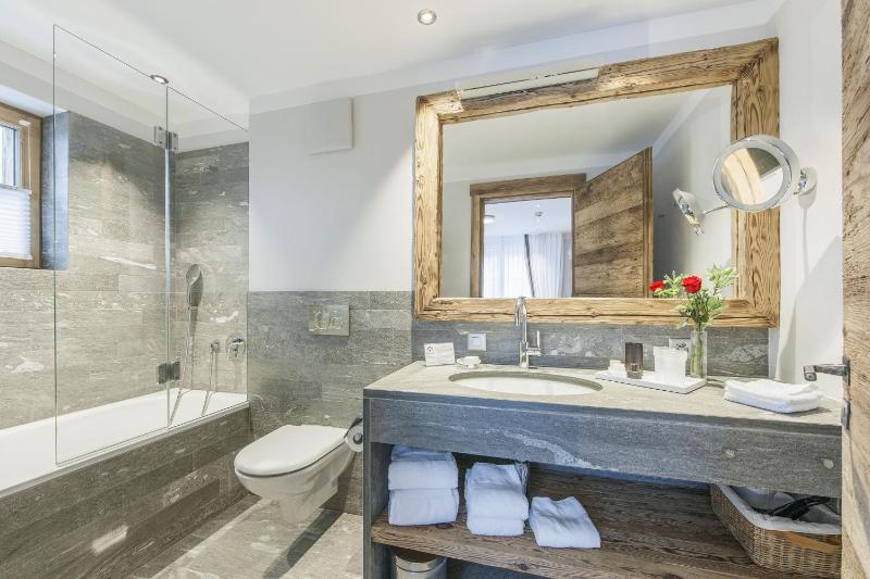 Hotelino Petit Chalet - image 17