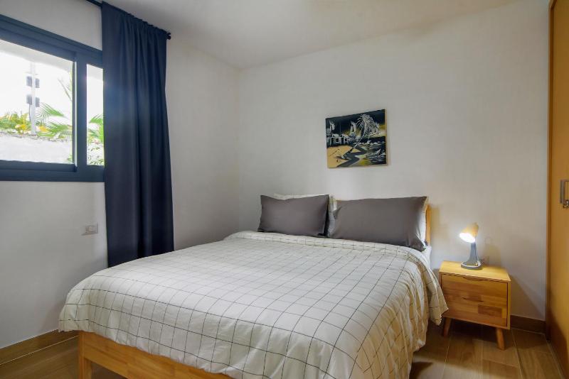 New condo with direct access to the pool - image 8