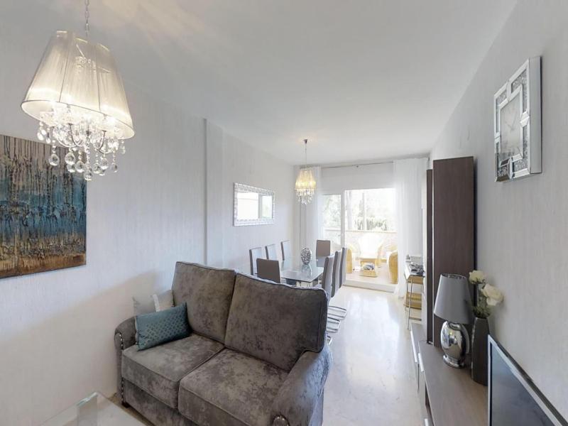Cozy Elviria Beachside Apartment - image 15