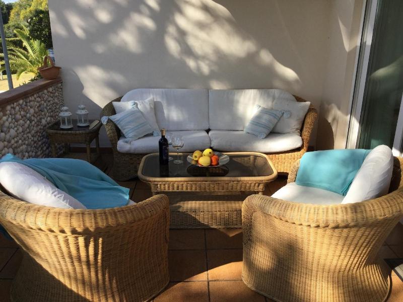 Cozy Elviria Beachside Apartment - image 26