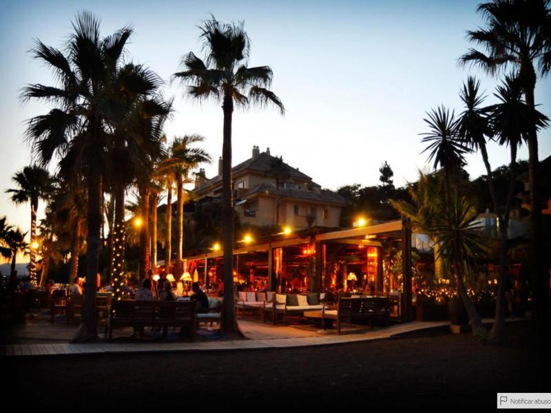 Seaview Beach Stay for 4 - image 11