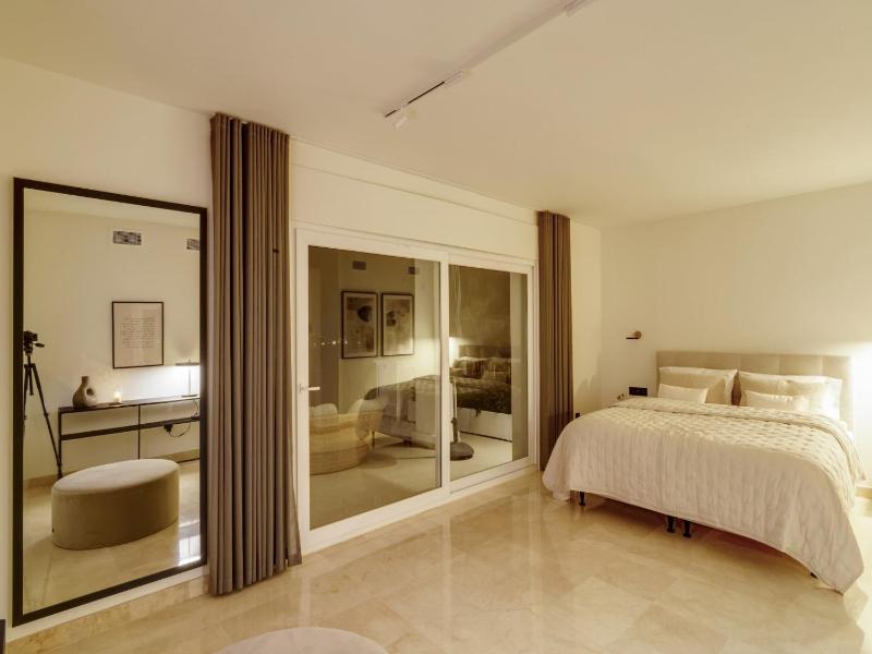 Luxury Family Villa for in Marbella - image 5