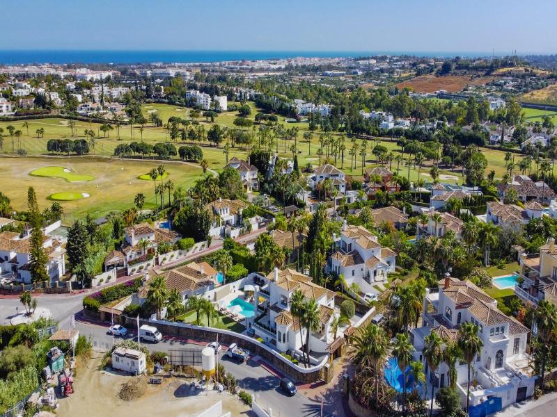 Luxury Family Villa for in Marbella - image 12