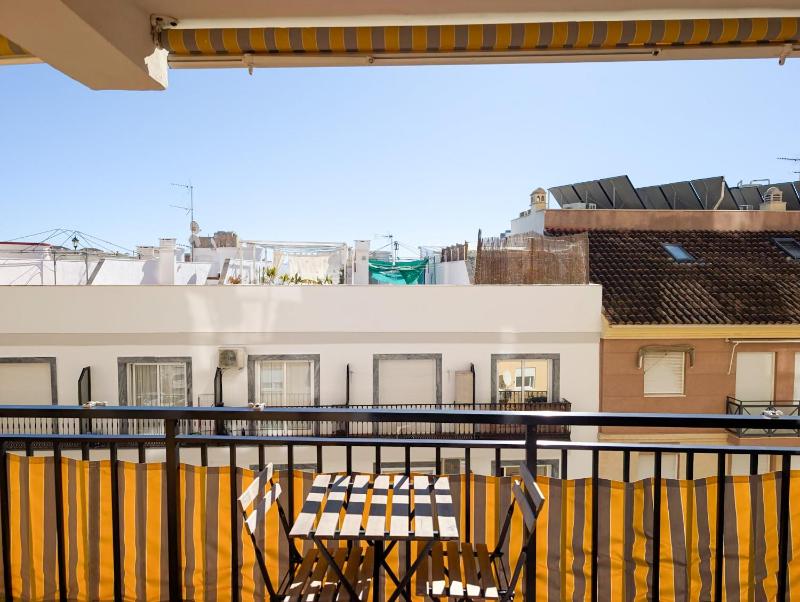 Modern 2BD Beach Apt in Los Boliches - image 25