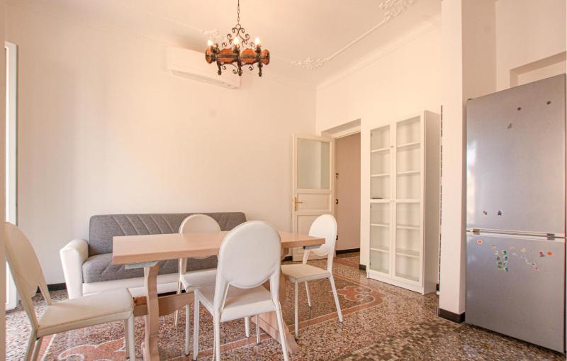 3 Bedroom Nice Apartment In Genova - image 22