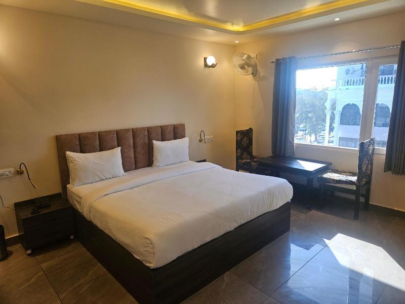 Shahenshah Hotel in Civil Lines Prayagraj - image 20