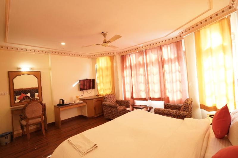 Royal Palace Resort Bhagsunag - Family & Couple Friendly Hotel in McLeod Ganj #RoyalPalaceResortBhagsunag #RoyalPalaceResort #BhagsunagHotel #HotelInMcLeodGanj #FamilyFriendlyHotel #CoupleFriendlyHotel #HotelNearBhagsuWaterfall #DharamshalaHotels #Himacha - image 10