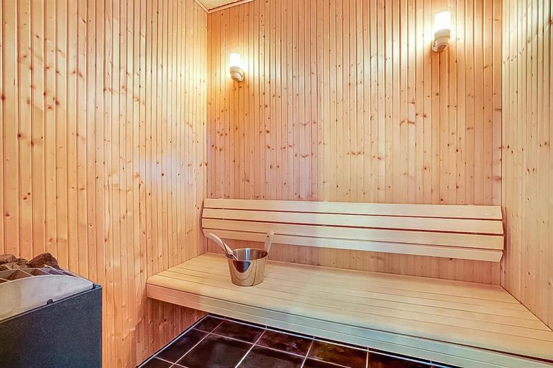 Lovely Holiday Home With Wilderness Bath And Outdoor Sauna Centrally Located In Klitmøller - image 9