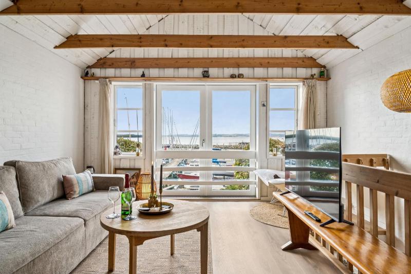 Exclusive Holiday Home With Stunning Marina Views In Ebeltoft - image 31