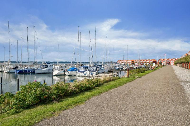 Exclusive Holiday Home With Stunning Marina Views In Ebeltoft - image 8