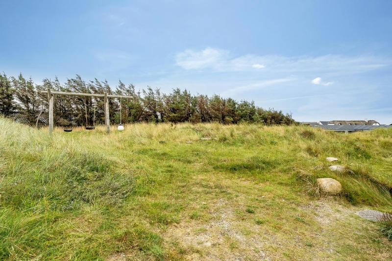 Lovely Hot-Tub House In Klitmøller 100 Meters From The North Sea - image 15